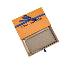 Louis Vuitton Turtledove Empreinte Leathet Zippy Wallet GIFTABLE FULL SET